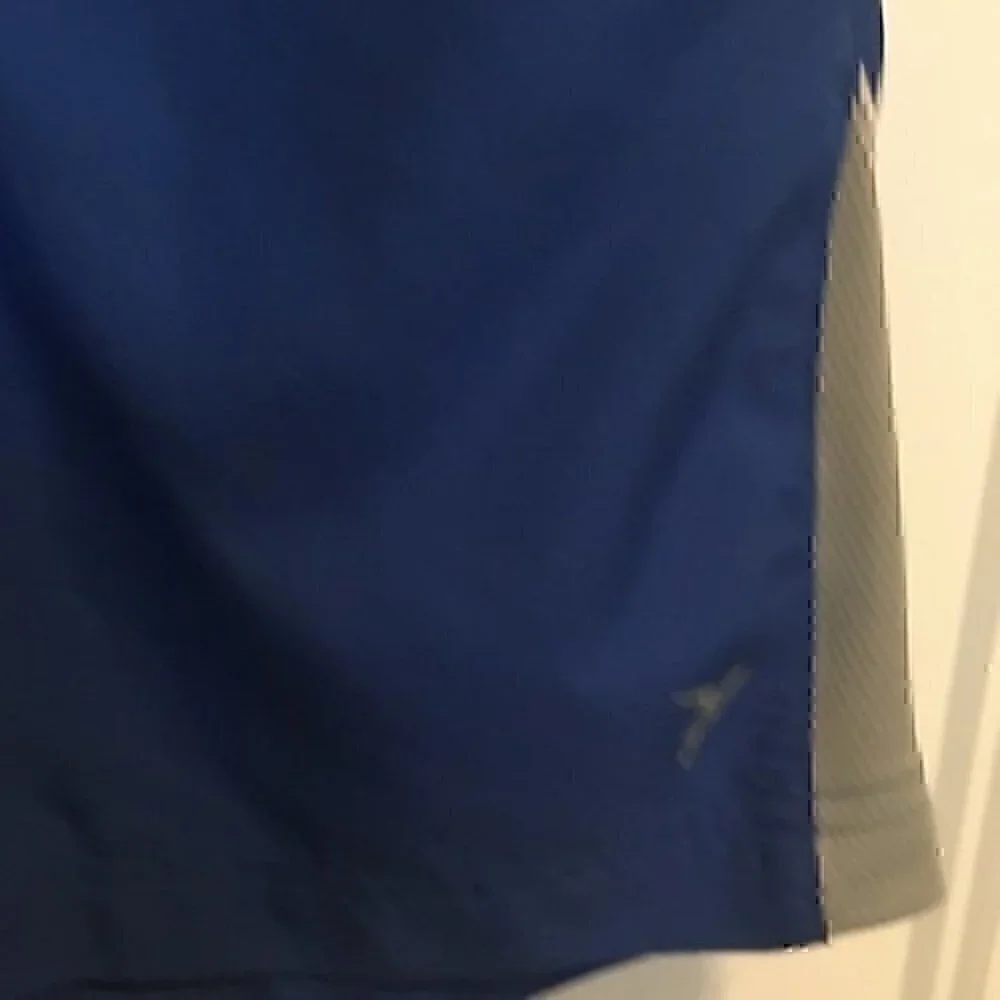 Boys size medium Old Navy royal blue shorts NWOT